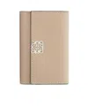 Loewe Anagram Small Vertical Wallet In Hammered Calfskin In Nude