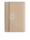 Loewe Anagram Small Vertical Wallet In Hammered Calfskin In Nude & Neutrals