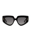 Loewe Anagram Lw40154u Sunglasses In Shiny Black & Gradient Smoke