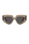 Loewe Anagram Lw40154u Sunglasses In Shiny Opaline Khaki & Smoke