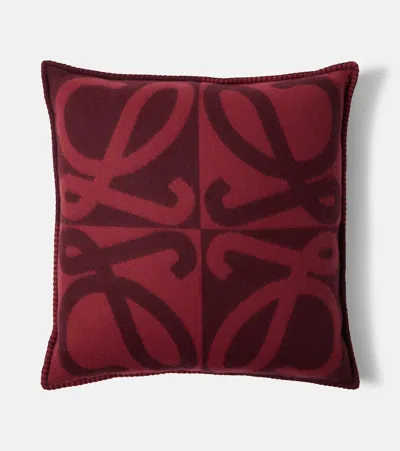 Loewe Anagram Wool And Cashmere Cushion In Burgundy