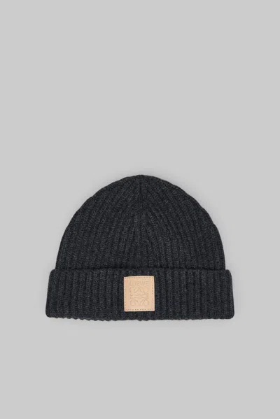 Loewe Beanie In Cashmere In Black