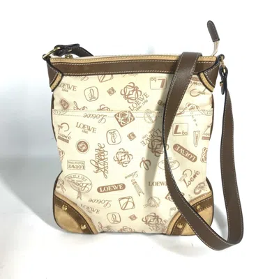 Pre-owned Loewe Beige Canvas Leather Shoulder Bag ()