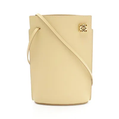 Pre-owned Loewe Beige Leather Shoulder Bag ()