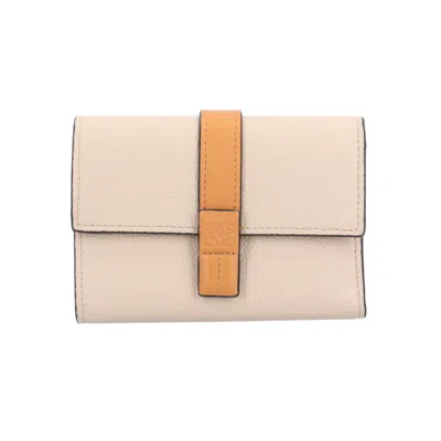 Pre-owned Loewe Beige Leather Wallet (tri-fold) () In Sand
