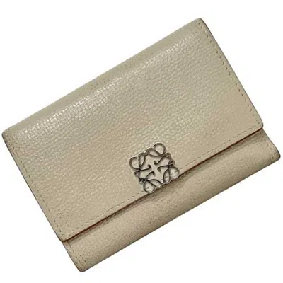 Pre-owned Loewe Beige Leather Wallet (tri-fold) () In Sand