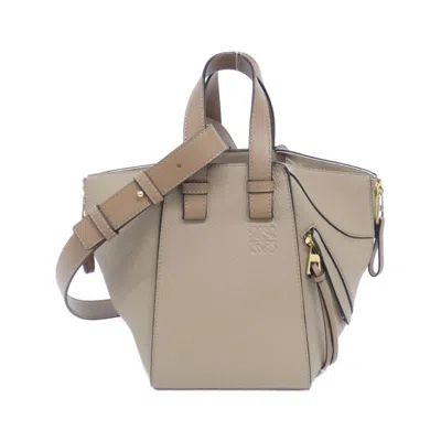 Pre-owned Loewe Beige Sand Leather Shoulder Bag ()