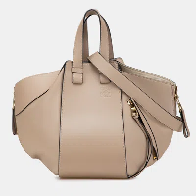 Pre-owned Loewe Beige Small Leather Hammock Bag