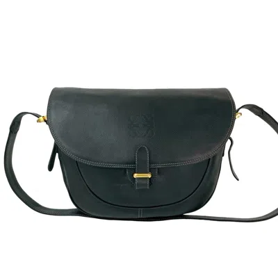 Pre-owned Loewe Black Leather Pochette Shoulder Bag ()