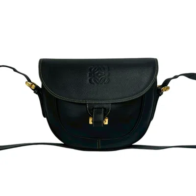 Pre-owned Loewe Black Leather Pochette Shoulder Bag ()
