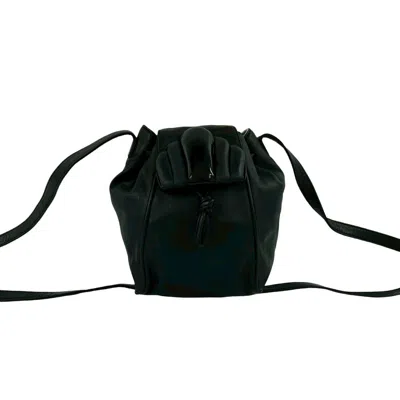 Pre-owned Loewe Black Leather Pochette Shoulder Bag ()