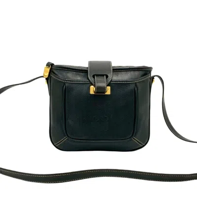 Pre-owned Loewe Black Leather Pochette Shoulder Bag ()