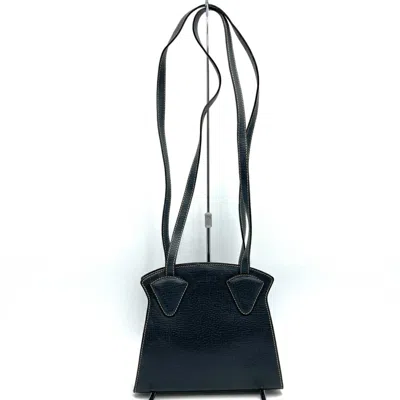 Pre-owned Loewe Black Leather Shoulder Bag ()