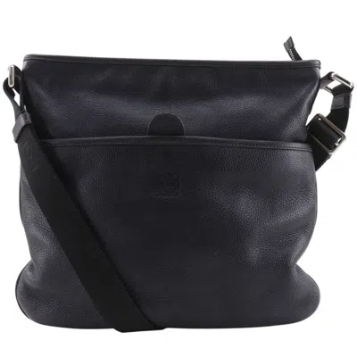 Pre-owned Loewe Black Leather Shoulder Bag ()