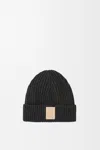 Loewe Anagram Ribbed-knit Cashmere Beanie In Purple