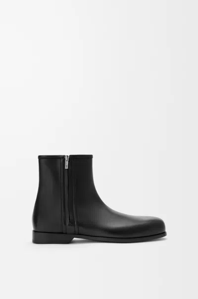 Loewe Bobine Leather Ankle Boots In Black