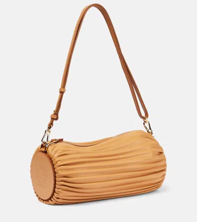 Loewe Schultertasche Bracelet Aus Leder In Warm Desert