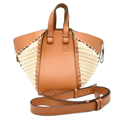 Pre-owned Loewe Brown Ivory Leather Knit Shoulder Bag ()