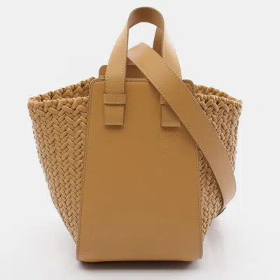 Pre-owned Loewe Brown Leather Hammock Compact Handbag