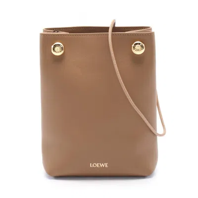 Pre-owned Loewe Brown Leather Pouch Shoulder Bag ()