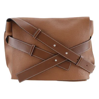 Pre-owned Loewe Brown Leather Shoulder Bag ()