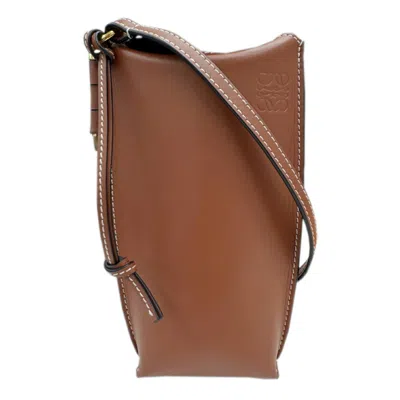 Pre-owned Loewe Brown Leather Shoulder Bag ()