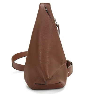 Pre-owned Loewe Brown Leather Sling Bag ()