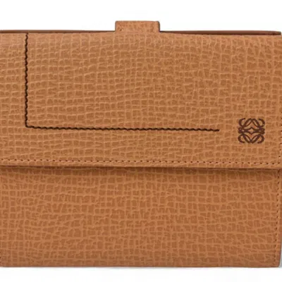 Pre-owned Loewe Brown Leather Wallet (tri-fold) ()
