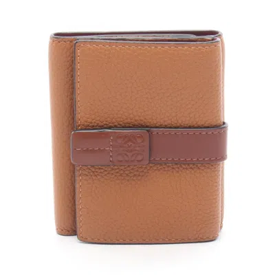 Pre-owned Loewe Brown Leather Wallet (tri-fold) ()