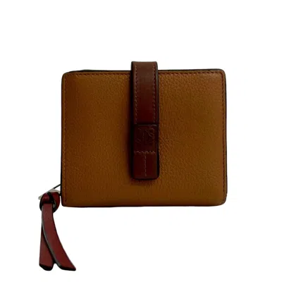 Pre-owned Loewe Brown Red Color Leather Wallet (bi-fold) () In Multi