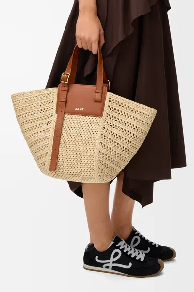 Loewe Medium Hammock Cabas In Raffia And Leather Skin For Woman In Brown