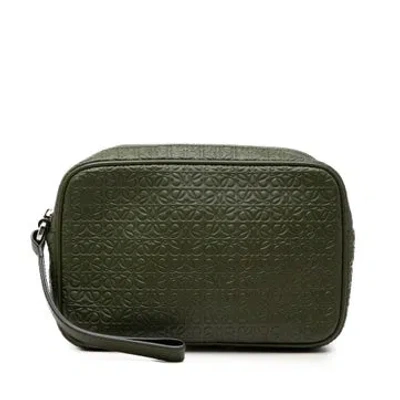 Pre-owned Loewe Calf Leather Embossed Anagram Leather Wristlet Pouch In Green
