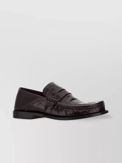 Loewe Campo Leather Loafers With Glossy Textured Finish In Burgundy