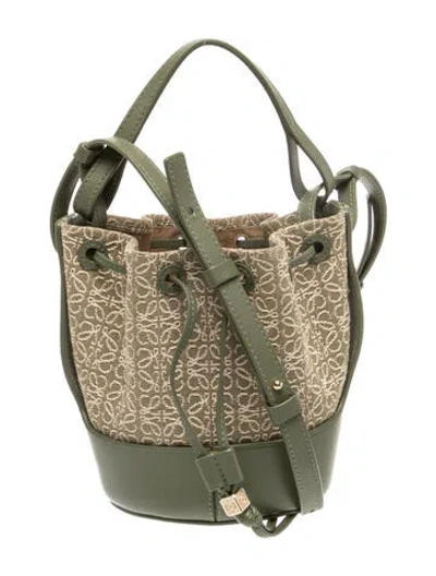 Pre-owned Loewe Canvas Balloon In Green