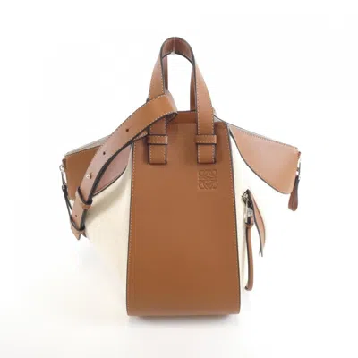 Pre-owned Loewe Canvas Leather Shoulder Bag ()