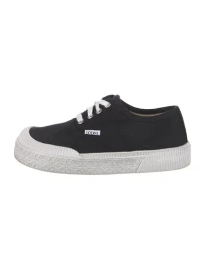 Pre-owned Loewe Canvas Sneakers In Black