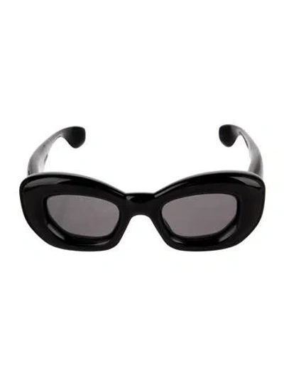 Pre-owned Loewe Cat-eye Tinted Sunglasses In Black