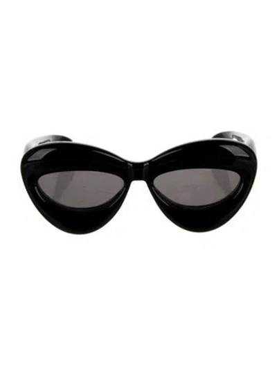 Pre-owned Loewe Cat-eye Tinted Sunglasses In Black