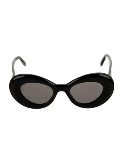 Pre-owned Loewe Cat-eye Tinted Sunglasses In Black