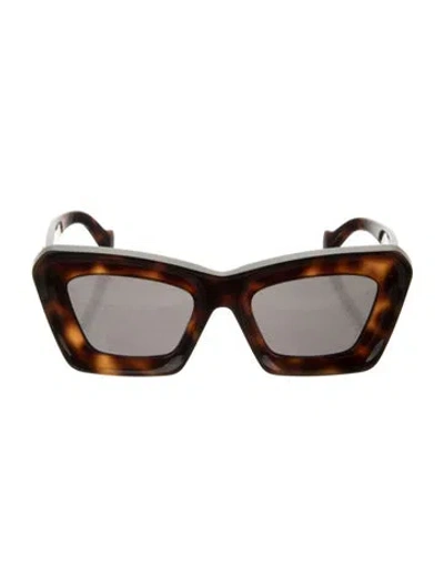 Pre-owned Loewe Cat-eye Tinted Sunglasses In Brown