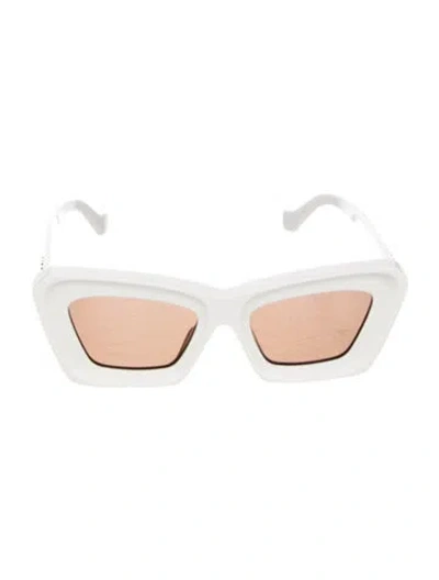 Pre-owned Loewe Cat-eye Tinted Sunglasses In Neutral