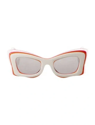 Pre-owned Loewe Cat-eye Tinted Sunglasses In Pink