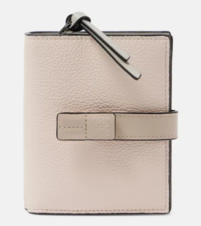 Loewe Compact Leather Wallet In Pink