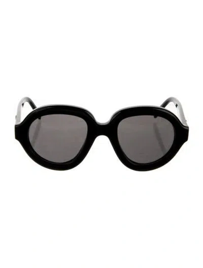 Pre-owned Loewe Curvy Oversize Sunglasses In Black