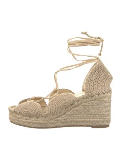 Pre-owned Loewe Cutout Accent Pumps In Neutral