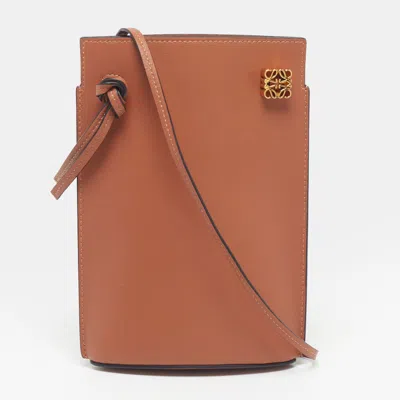 Pre-owned Loewe Dice Brown Leather Crossbody Bag