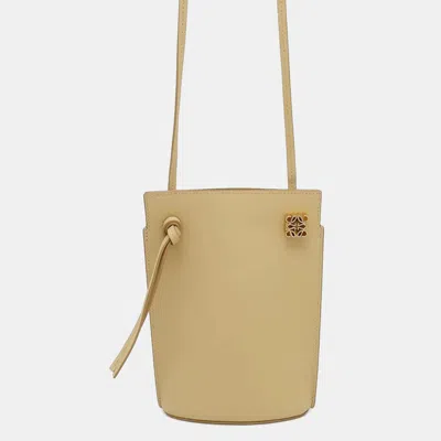 Pre-owned Loewe Dice Pocket Shoulder Bag Light Beige Leather In Sand