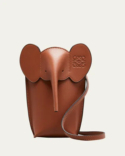 Loewe Elephant Pocket In Leather With Strap In Tan