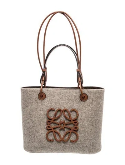 Pre-owned Loewe Felt Anagram In Gray