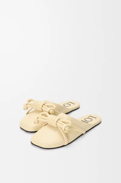 Loewe Flamenco Knot Mule In Lambskin Size:41 For Woman In Neutral